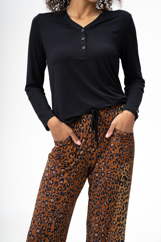 Iconic 2-Piece Long Sleeve Bamboo Pajama Set for Women